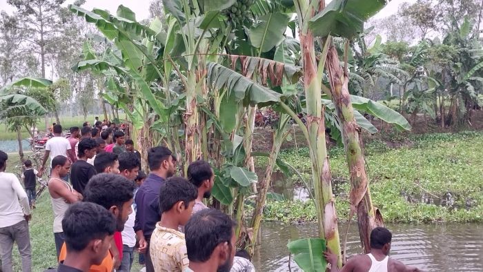 কু‌ড়িগ্রামে গৃহবধূ নি‌খোঁজের ঘটনায় ফায়ার সা‌র্ভিসের উদ্ধার অভিযান অব্যাহত