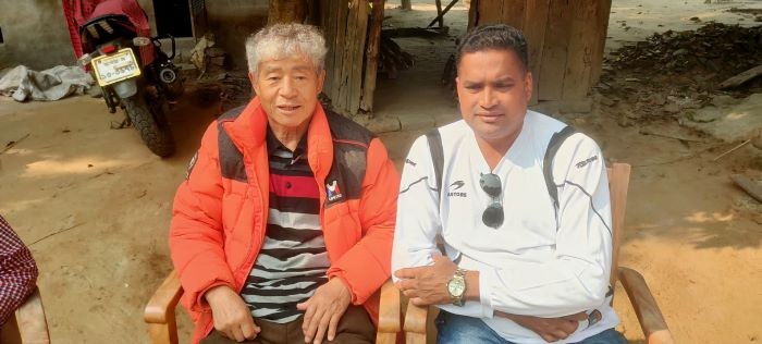 বন্ধুর ভালোবাসার টানে দক্ষিণ কোরিয়া থেকে শার্শায় সিমকো ইয়ং