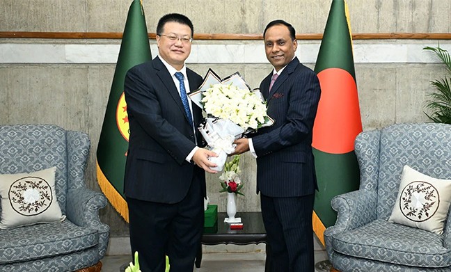 উচ্চশিক্ষার জন্য চীন গমনের প্রক্রিয়া আরও সহজ করার আহ্বান ডেপুটি স্পিকারের