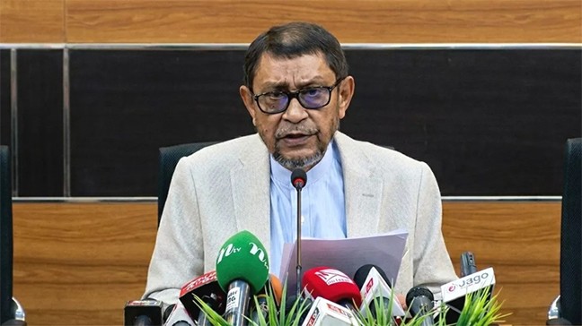 টিকা নিয়ে অব্যবস্থাপনা: সংকট কাটলে তদন্তের সিদ্ধান্ত নেবে সরকার